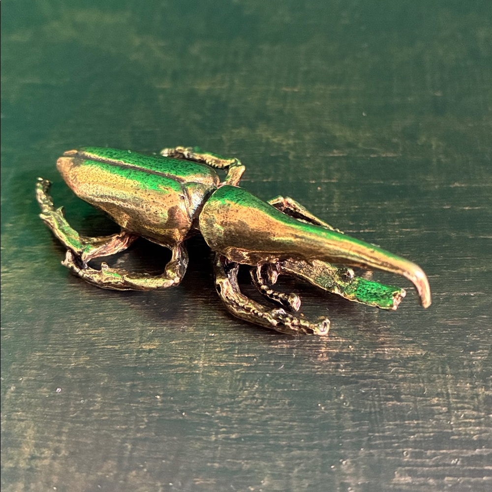 NWT metal scarab beetle paperweight insect brass/goldtone office library gift